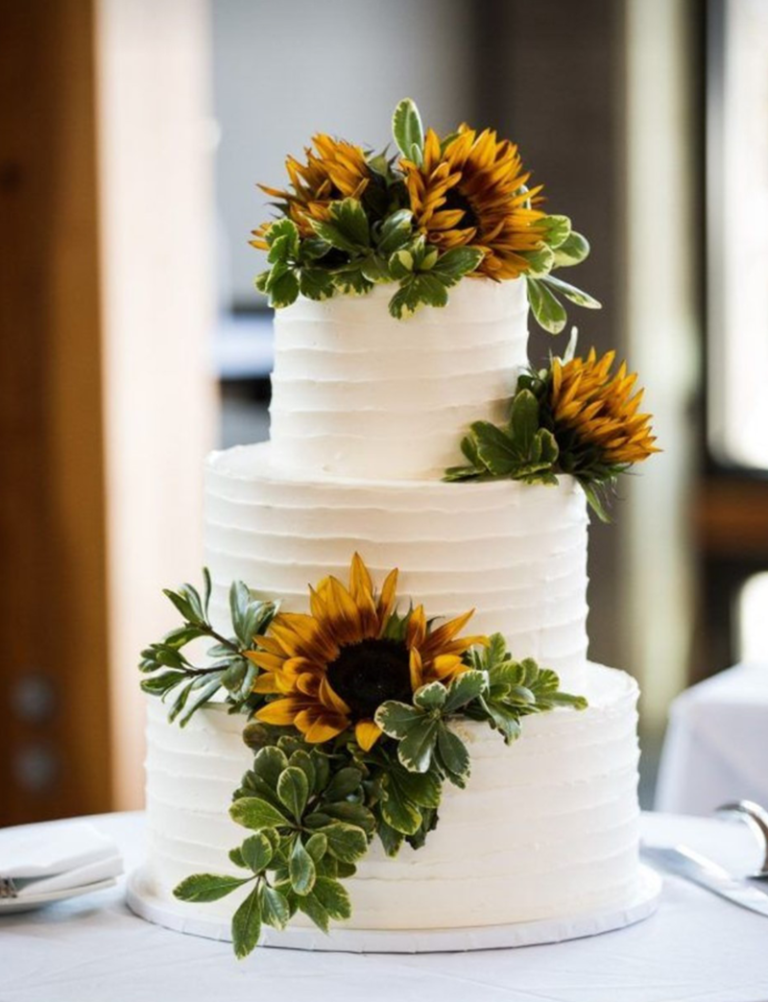 lillian-custom-wedding-cakes34.png